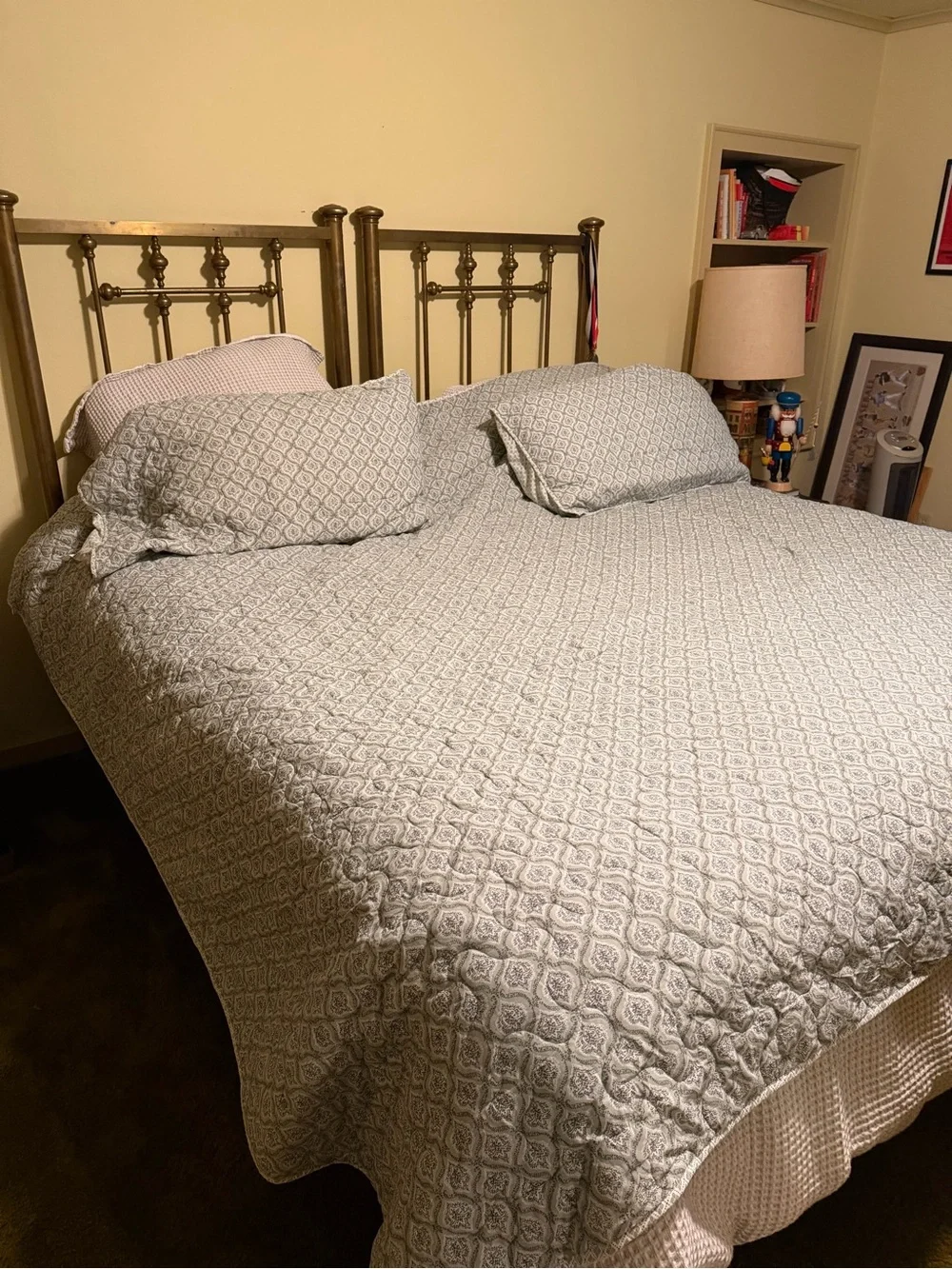Neutral green and white Quilted Bedspread with Subtle Geometric Pattern